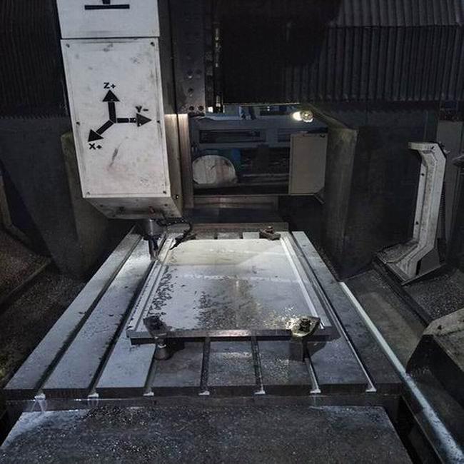 35 滑板-sliding plate.jpg